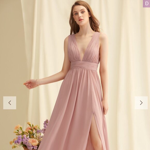 Elegant Mauve Evening Gown - Picture 3 of 7